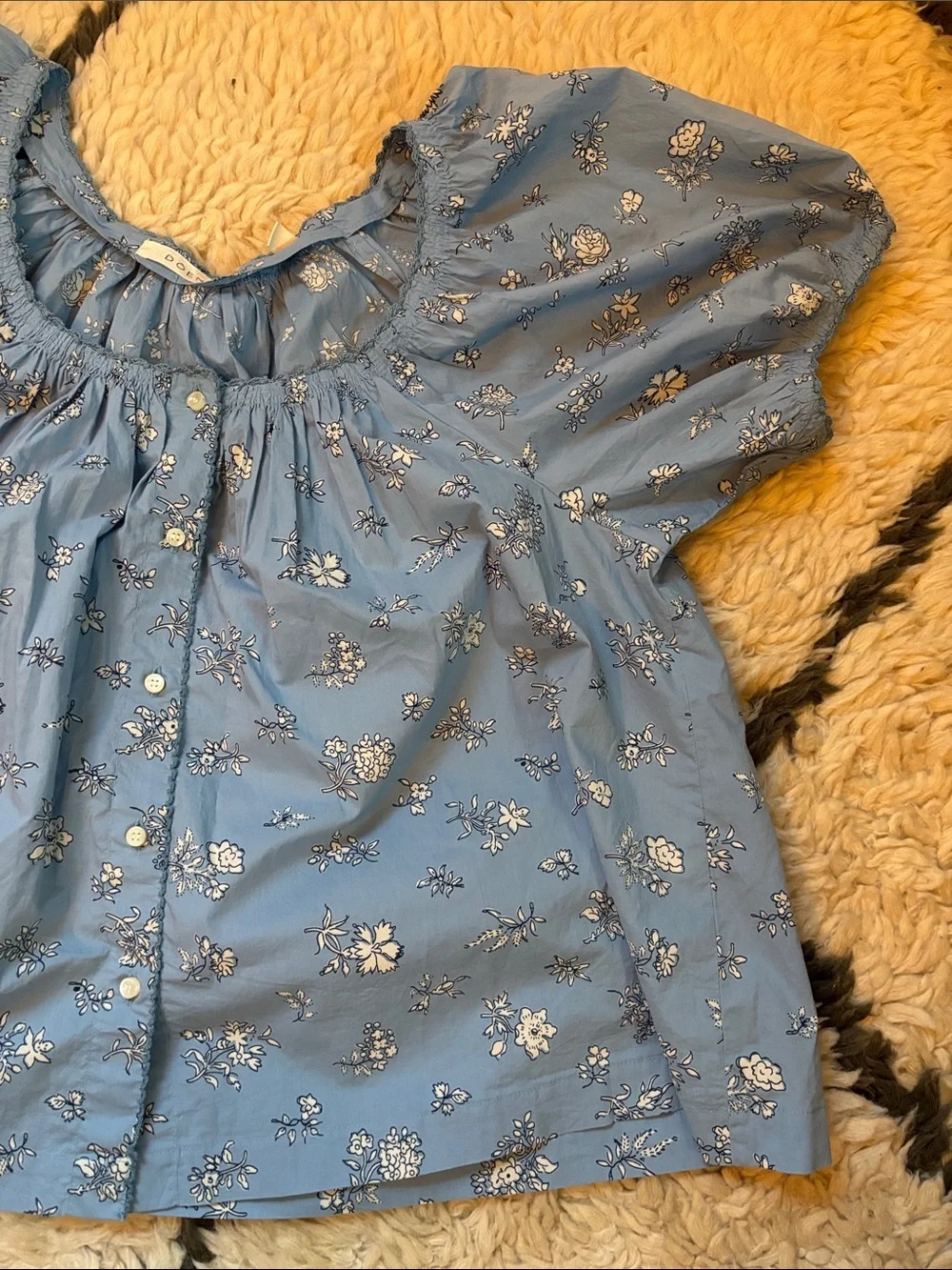 DÔEN Tennessee Top in Sky Bouton De Rose